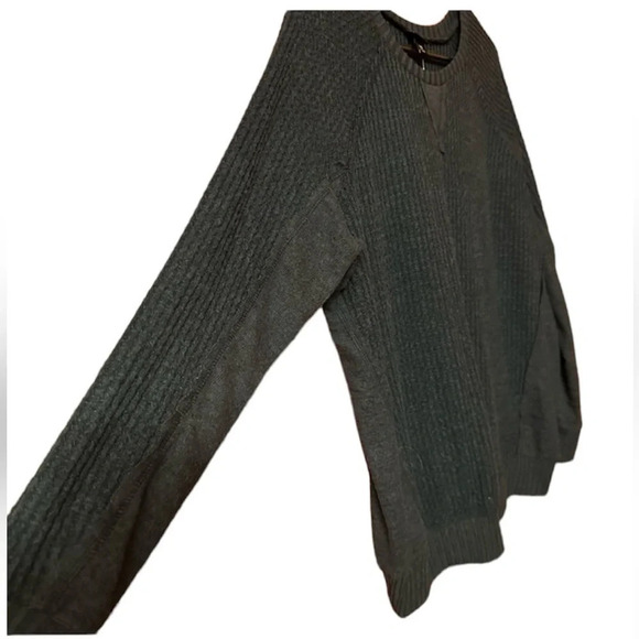 Torrid NWT Long Sleeve Waffle Knit Crew Neck Sweater 00/ L 10W - Picture 2 of 7